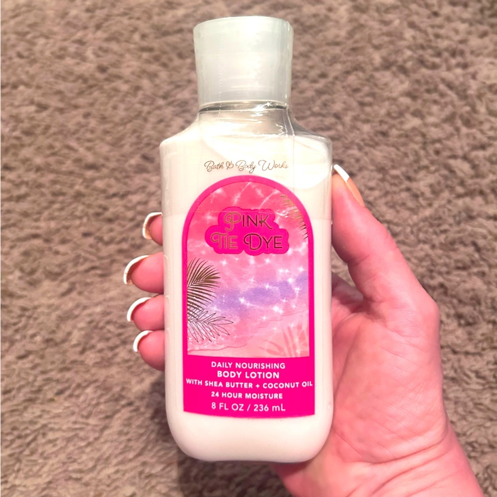 Bath & Body Works Pink Tie-Dye Body Lotion | 8 FL OZ/236 ML